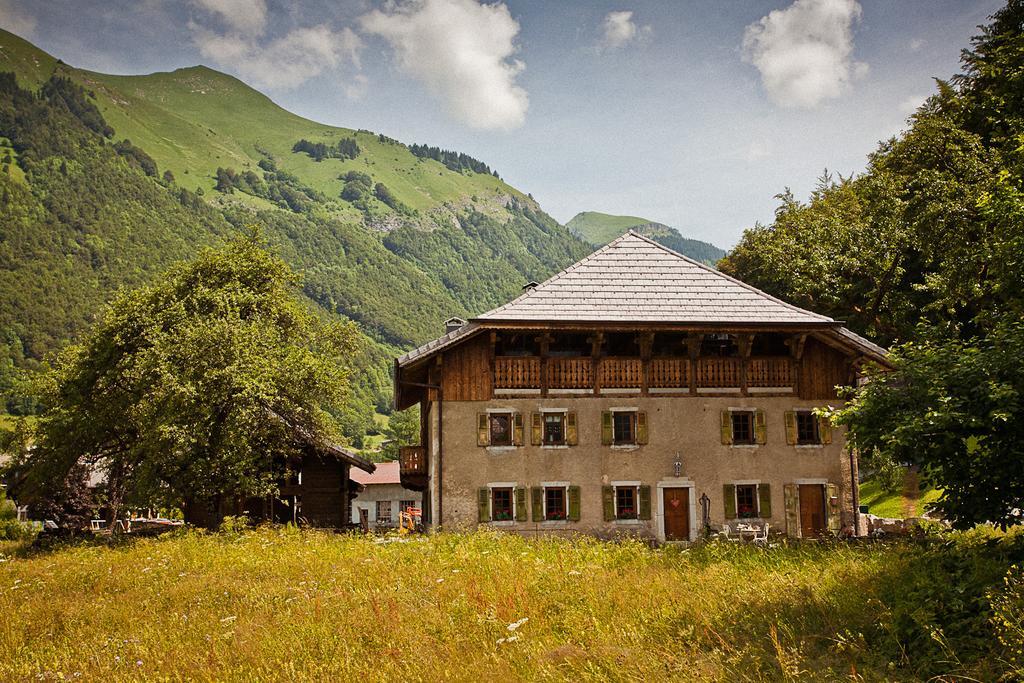 La Ferme Du Lac Vert มงทริองด์ ภายนอก รูปภาพ
